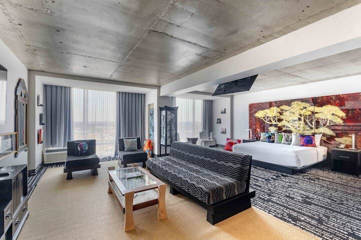 Room 20 of 74